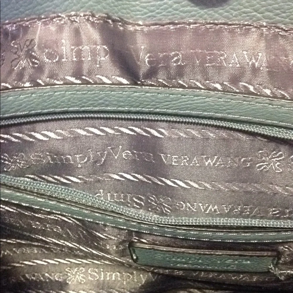 🎉Price Drop! Simply Vera Grayish-Blue Purse
